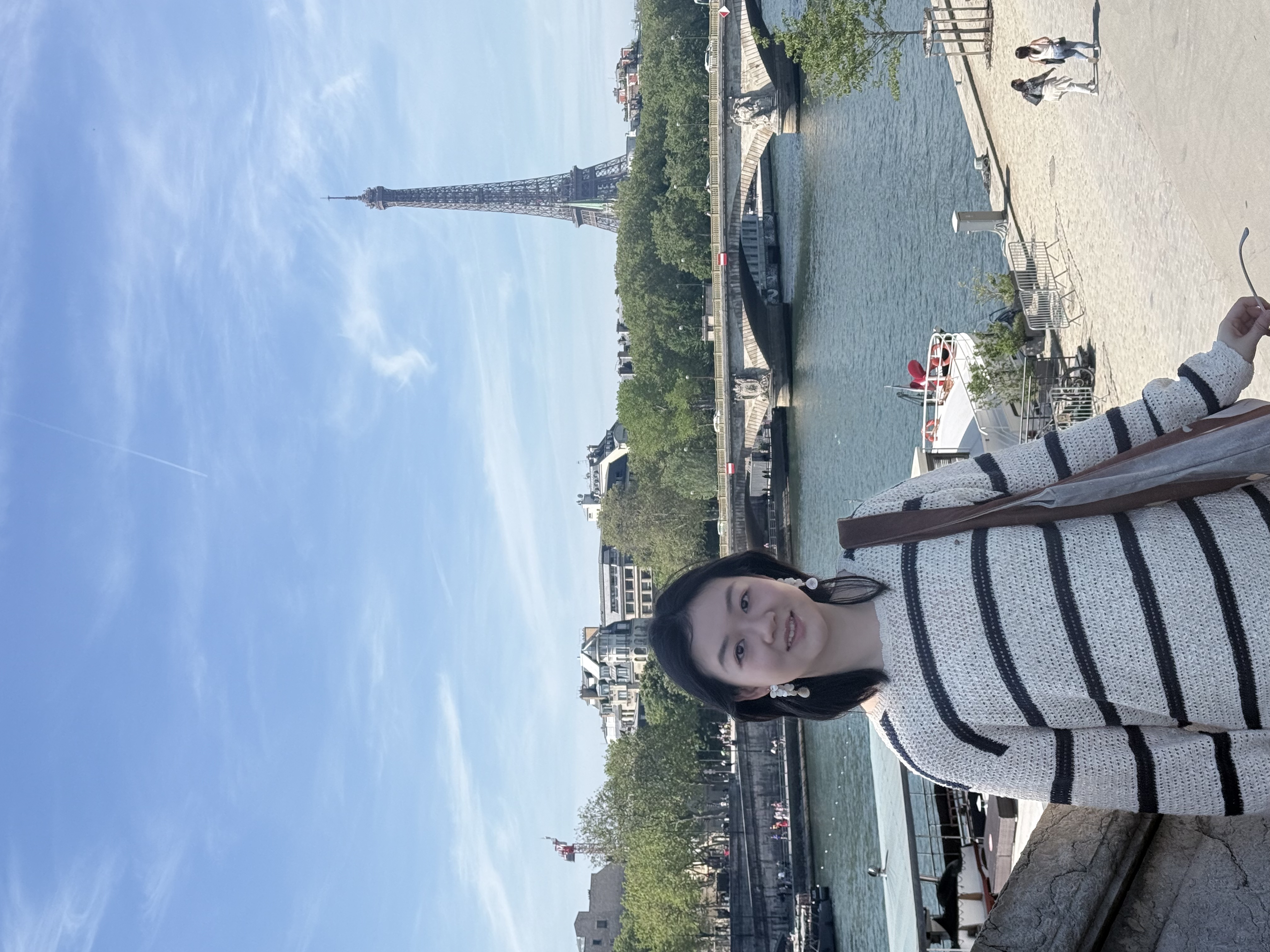 Portrait of Yixin Huang